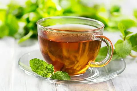 چای-بادرنجبویه-سلامتی